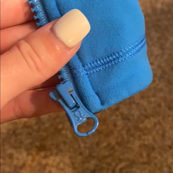 💙LULUEMON JACKET💙 - Picture 4 of 4